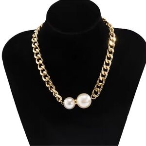 Ginevra Pearl Gold Chain Statement Necklace